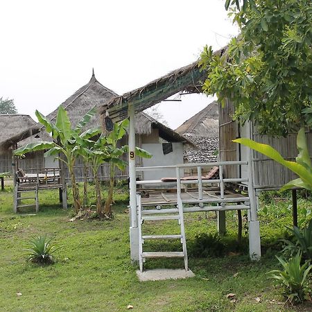 Refresh House Pai Hostel Exterior photo