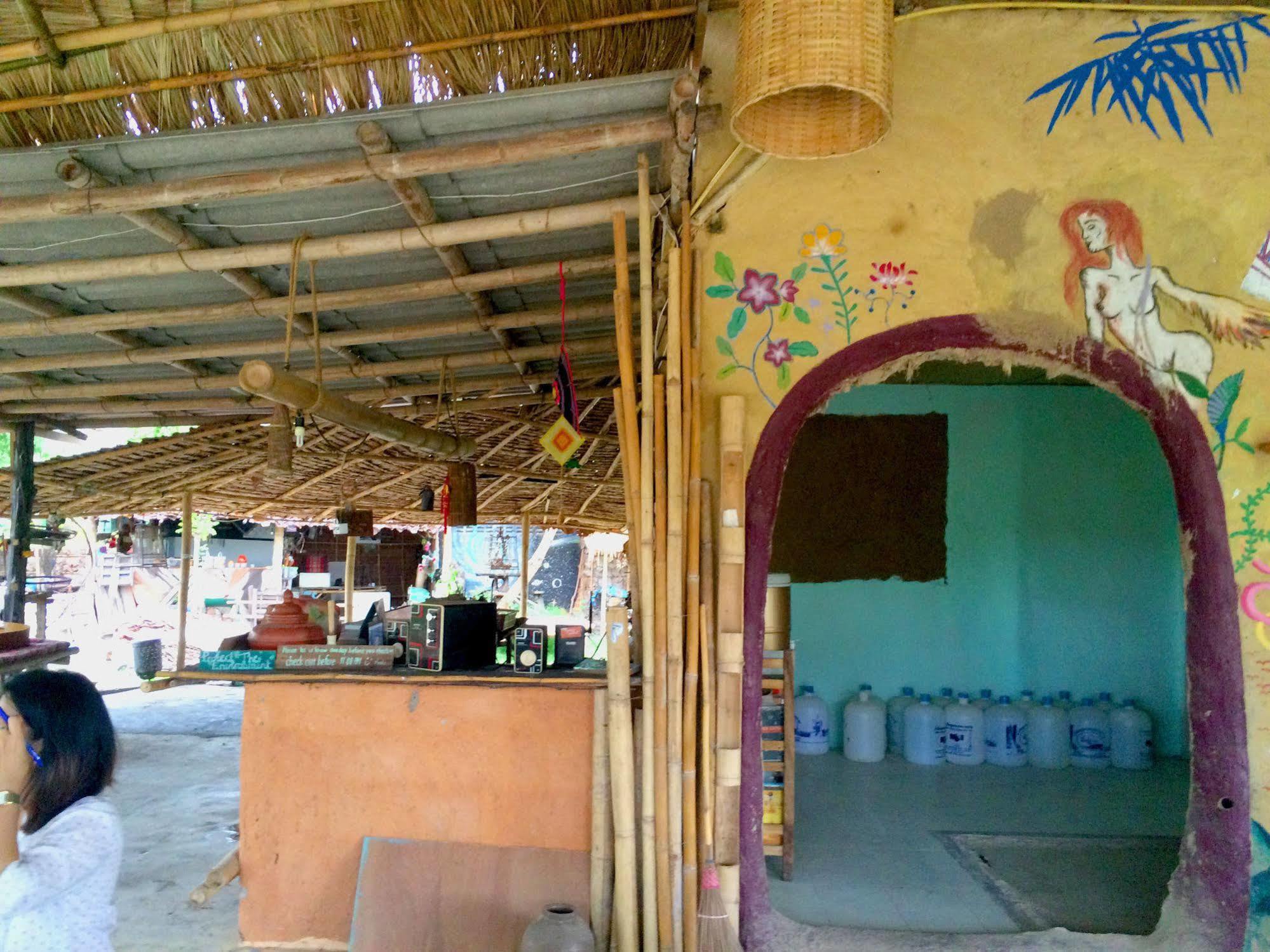 Refresh House Pai Hostel Exterior photo